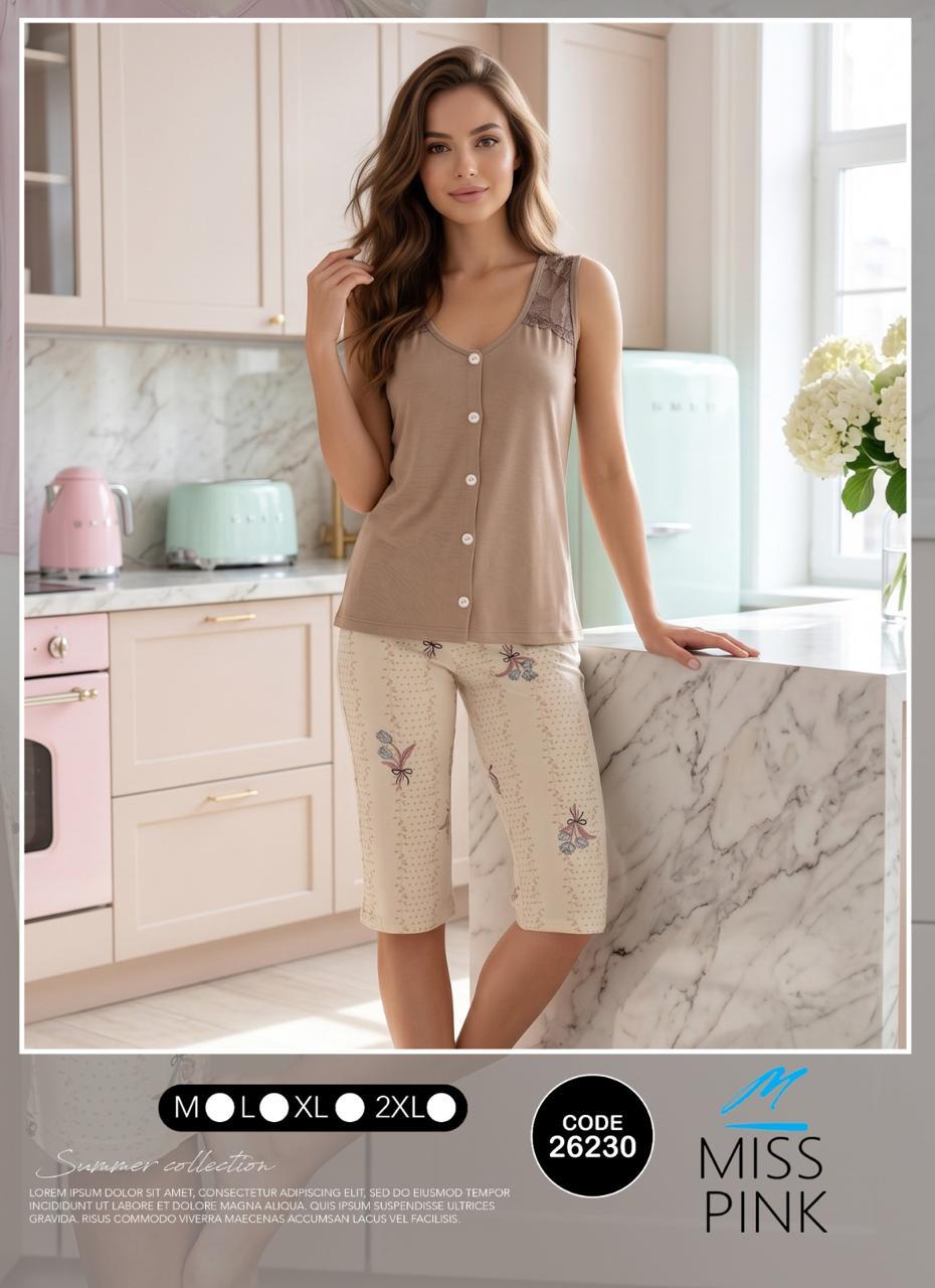 Miss Pink - Lace-Trim Cami & Floral Capri Set | طقم كاميه دانتيل وكابري مزهّر